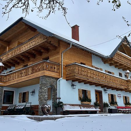 Landhotel - Apartments Bauer Hintergöriach Exteriör bild