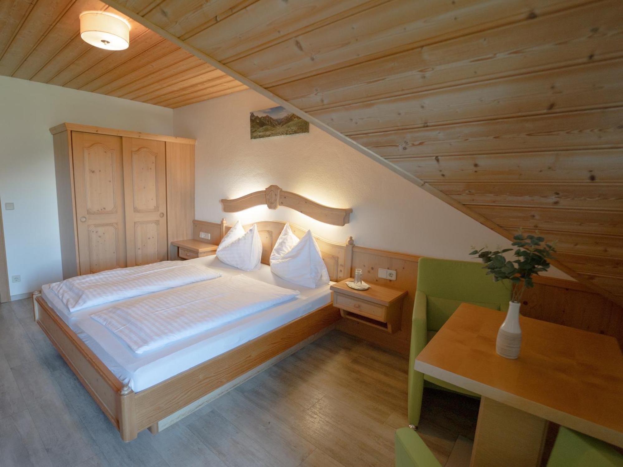 Landhotel - Apartments Bauer Hintergöriach Exteriör bild